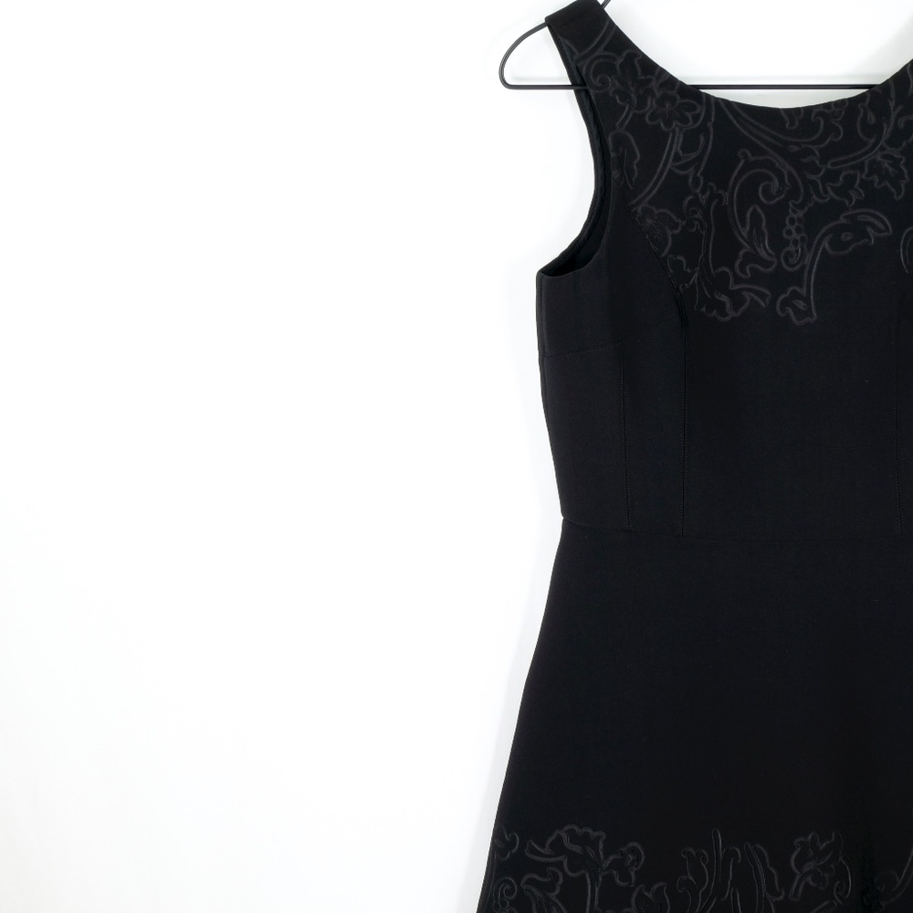 VERA WANG Black Scuba Fit & Flare Cocktail Dress